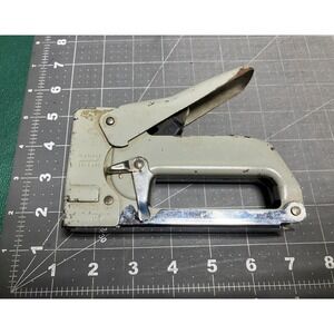 VTG SWINGLINE #101 TACKER STAPLER STAPLE GUN GRAY WORKS HEAVY DUTY INDUSTRIAL